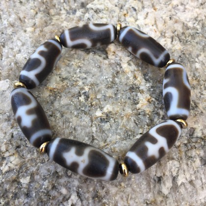 Aquarius weathered agate dzi bracelet
