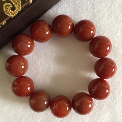 12 Southern Red agates Bracelet