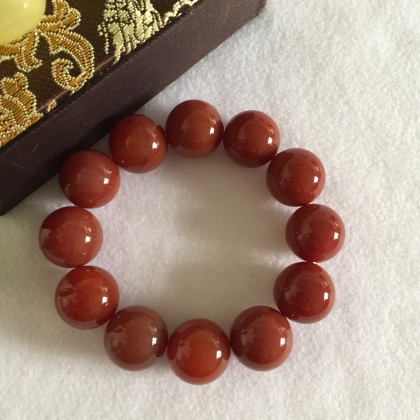 12 Southern Red agates Bracelet